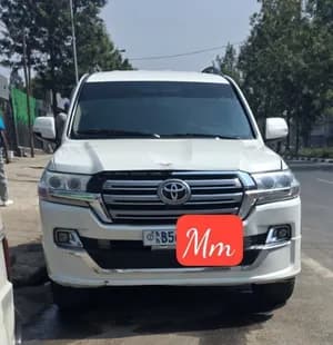 Toyota Landcruiser V8 2012 4500cc