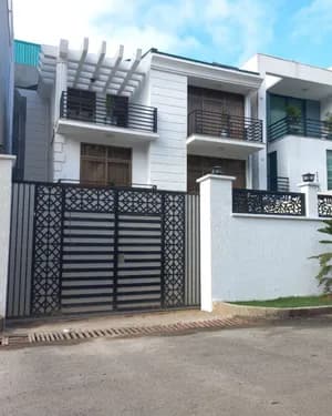 Modern G+2 House in CMC