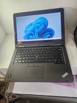 Lenovo ThinkPad Yoga 12 Core i5
