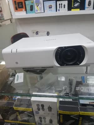 Sony VPL-CH350 Home Cinema Projector