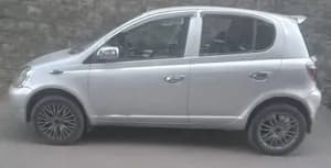 Toyota Vitz 2002