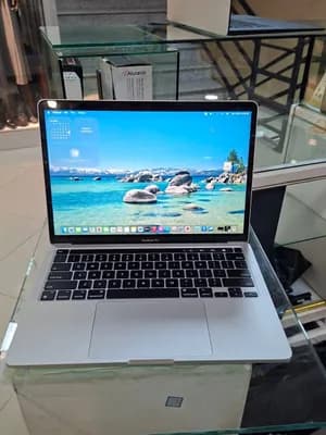 Apple MacBook Pro 13-inch M2 2022