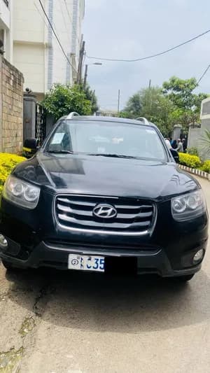 Hyundai Santa Fe 4WD 2010