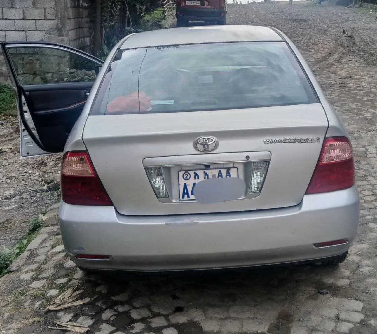 Listing photo 2