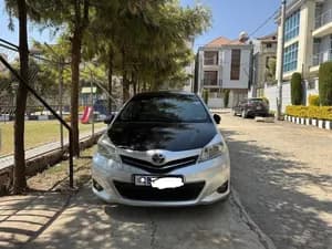 TOYOTA YARIS COMPACT joyla
