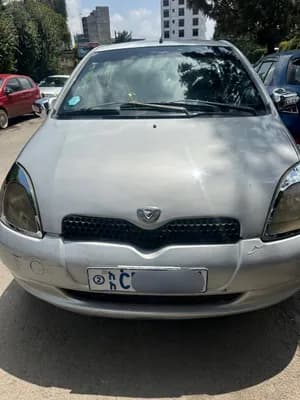 Toyota Vitz 2001 Excellent condition