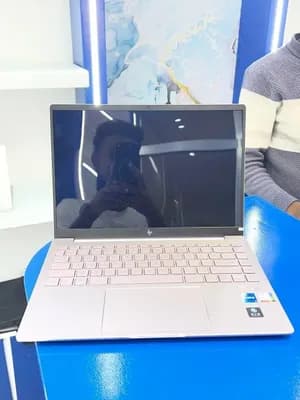 HP Pavilion Plus 14 i5 Laptop