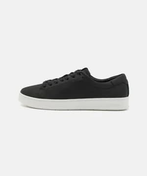 CALVIN KLEIN 41-43