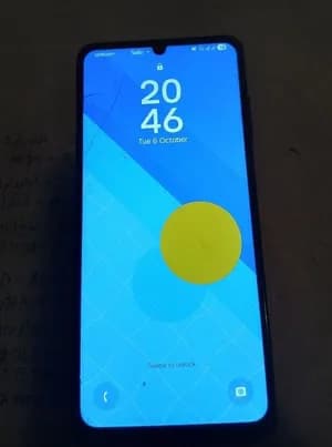 Samsung 06 128GB 4GB RAM