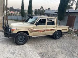 Toyota LandCruiser Double Cab 2020