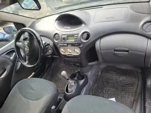 Vitz Yaris