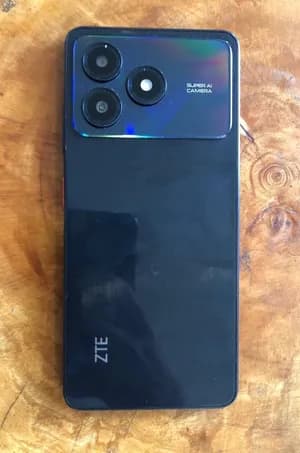 ZTE Blade A36