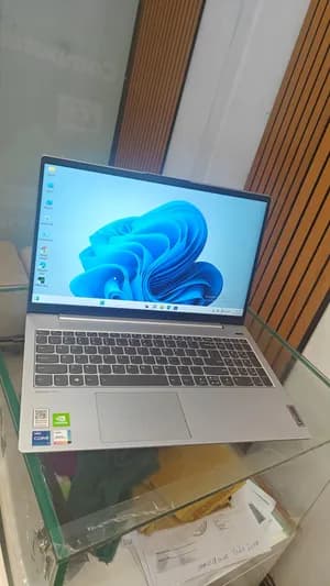 Lenovo IdeaPad Slim 5 i7 16GB 512GB