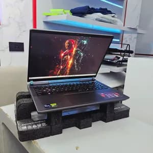 MSI Vector 16 HX RTX 4080 Laptop