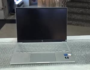 HP Pavilion Plus i5 16GB 1TB