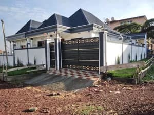 Modern 3 Bedroom Villa in Summit