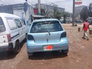 Toyota Vitz 2004