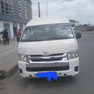 Toyota Highroof GL 2017 Diesel