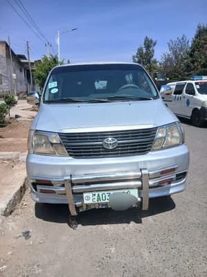 Toyota Hiace 2008