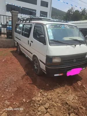 Toyota Hiace 2001