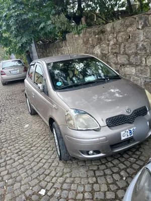 Toyota Vitz 2003