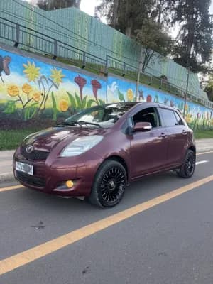 Toyota Compact Yaris 2010