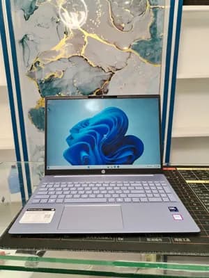 HP Pavilion Plus Ultra 7 Laptop