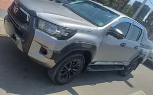 Toyota Hilux Double Cab 2021