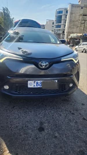 Toyota CHR 2020 1.2T AWD