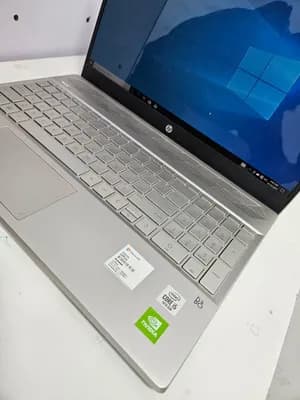 HP Pavilion 15