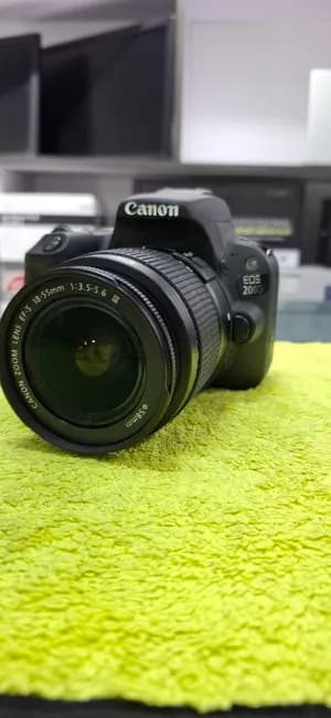 Canon EOS 200D Camera
