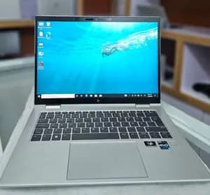 HP EliteBook 1040 G9 2-in-1