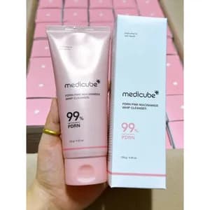 Medicube PDRN Pink Whip Niacinamide Cleanser 120g