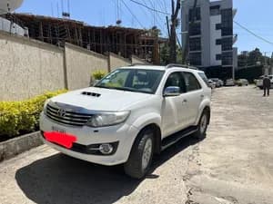 Toyota Fortuner 2015 Diesel SUV
