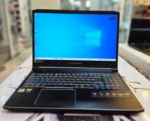 Acer Predator Helios 300 i7 RTX 2060