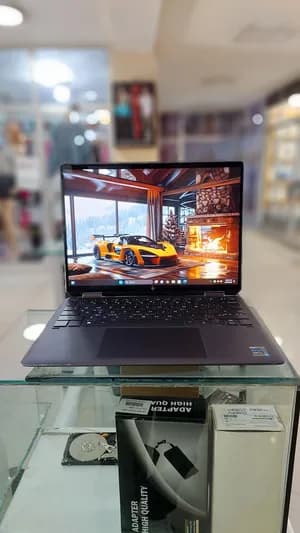 HP Spectre x360 i7 16GB 512GB