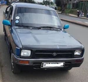 Toyota Hilux 1994 2L