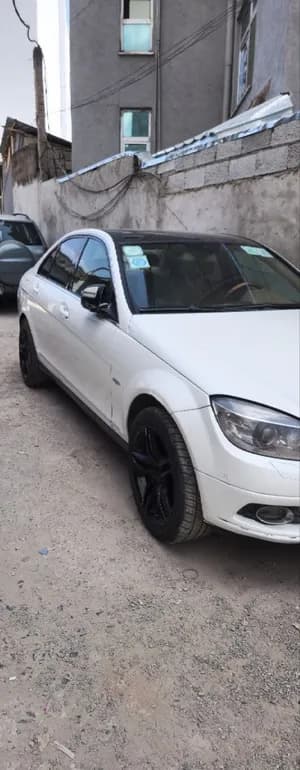 Mercedes-Benz C200 2008