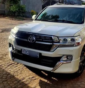 Toyota Landcruiser V8 GXR Upgrade 2019