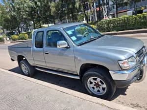 Toyota Hilux Hard Body 2004 4WD