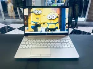 HP Notebook Ryzen 3 8GB 256GB