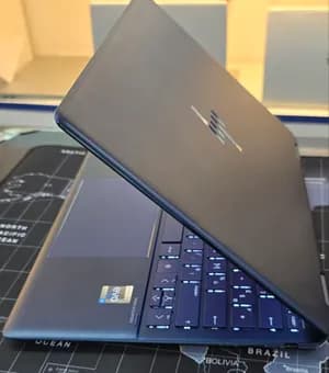 HP Spectre x360 Core i7 16GB 1TB