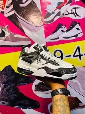 LV Jordan 4