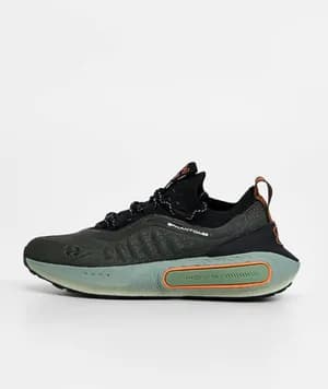 UNDER ARMOUR PHANTOM 35.5