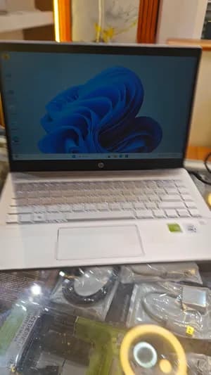 HP Pavilion 14 Core i7 Laptop