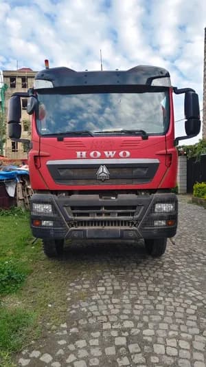 Sinotruk Howo TX Dump Truck