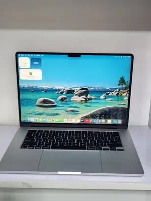 Apple MacBook Air M3 15.4 Inch