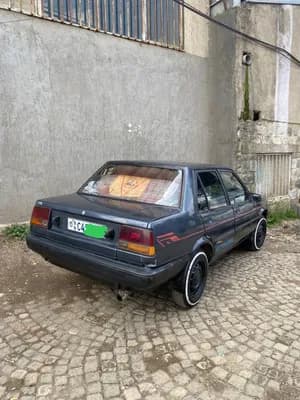 1985 model car