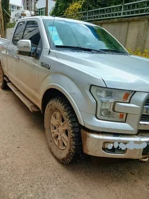 Ford F-150 Lariat 2017