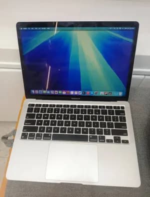 MacBook Air M1